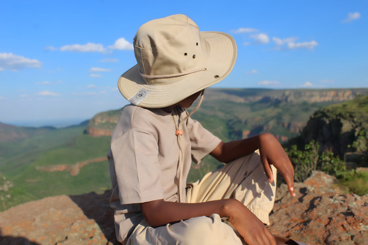 Kids wide-brimmed safari hat